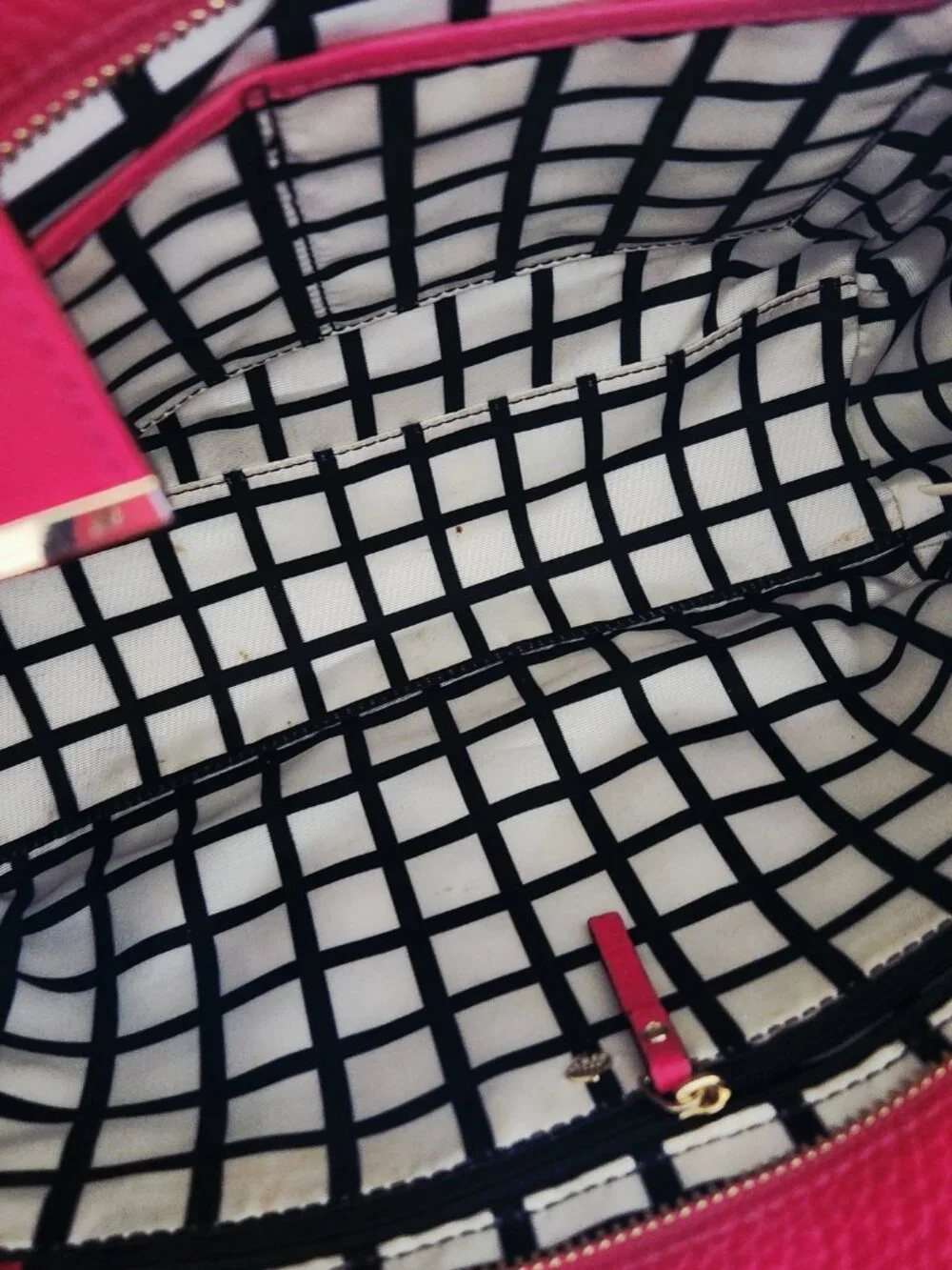 Kate Spade New York Fushia Leather Shoulder Bag Purse